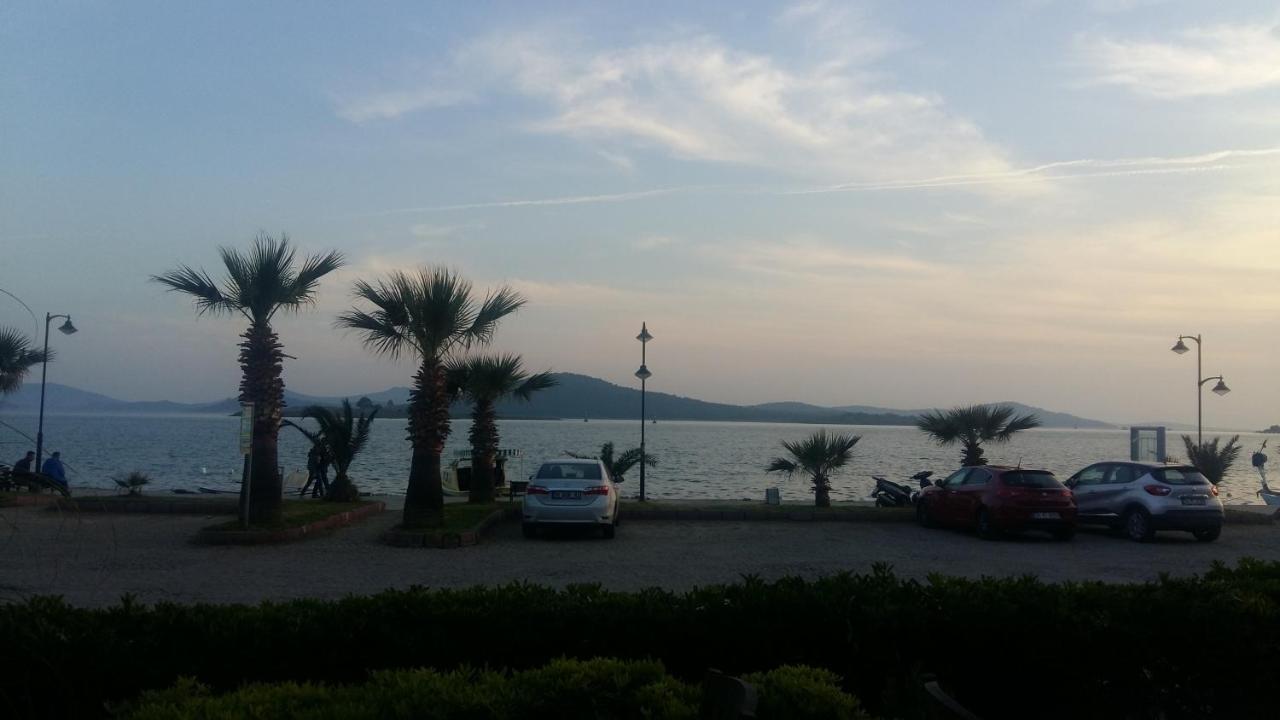 Aliye Hanim Hotel Ayvalı Exteriör bild