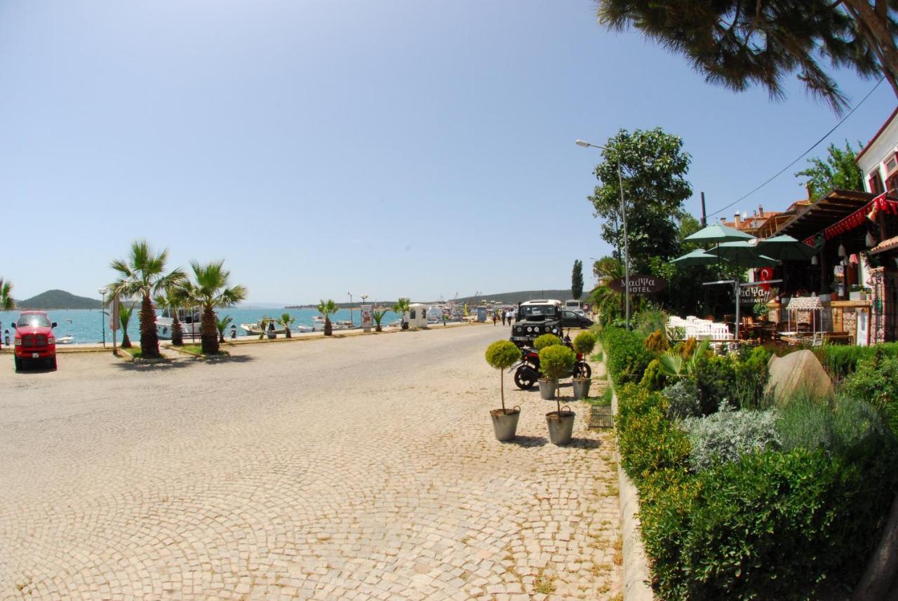 Aliye Hanim Hotel Ayvalı Exteriör bild
