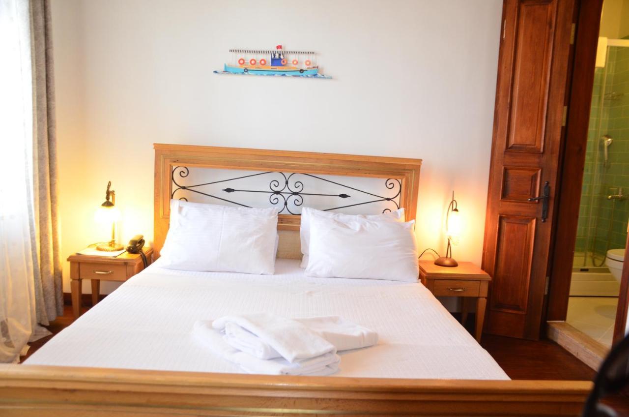 Aliye Hanim Hotel Ayvalı Exteriör bild
