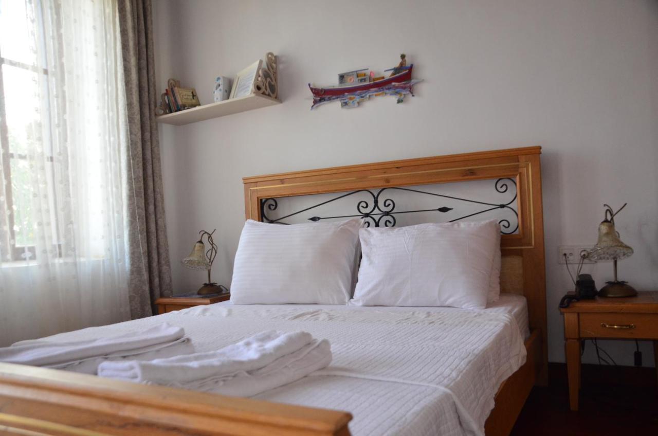 Aliye Hanim Hotel Ayvalı Exteriör bild