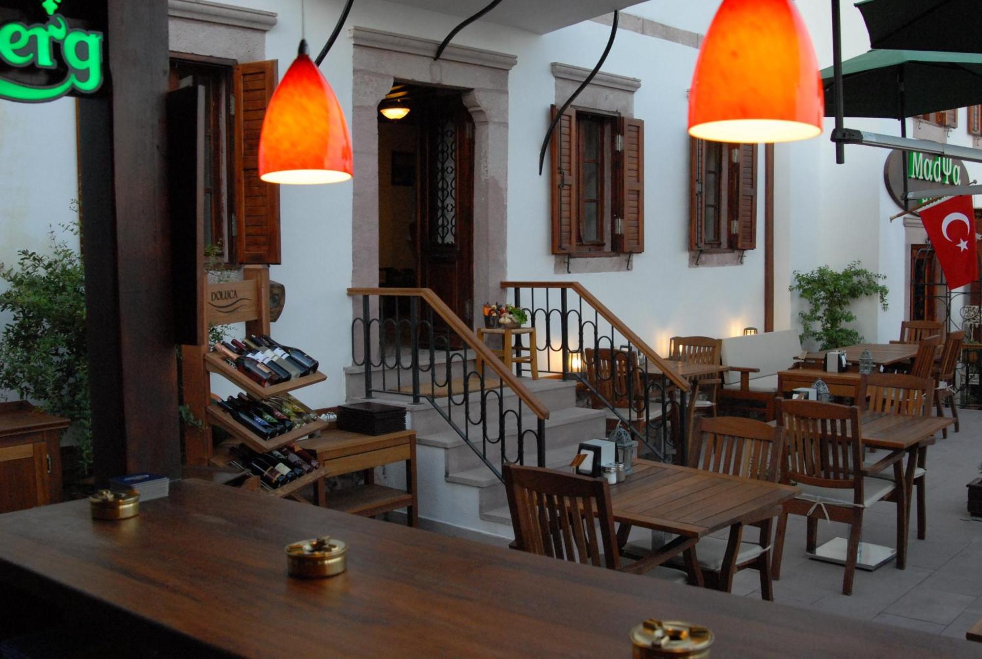 Aliye Hanim Hotel Ayvalı Exteriör bild